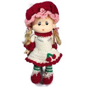 Vintage Strawberry Shortcake & Friends Cherry Jam Hand Crochet  13” Doll
